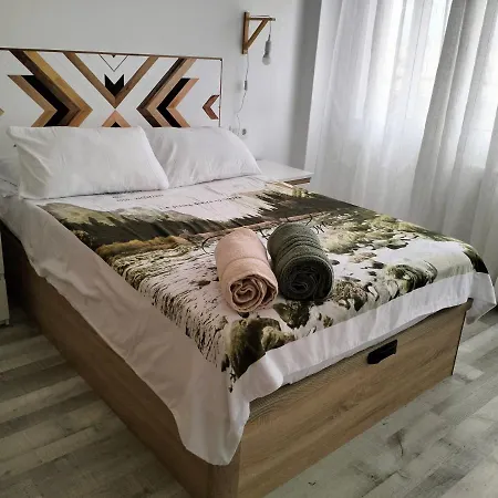 Infernino-ascensor- Apartamento Ferrol